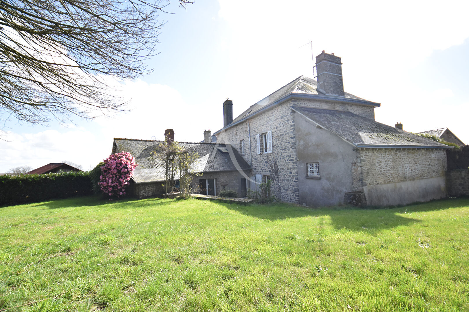 Immobilier à Andouillé (53240) l'Adresse