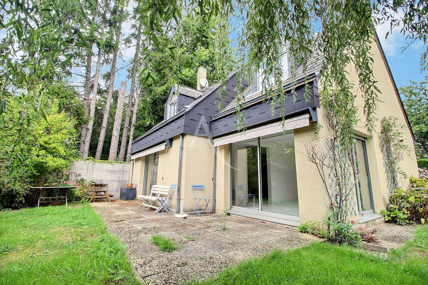 Immobilier à Bonsecours (76240) l'Adresse