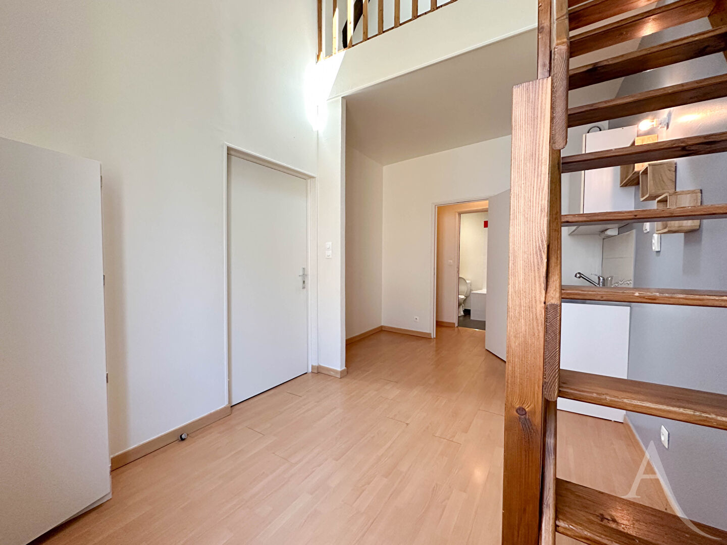 Appartement BOURGES (18000) 1 pièce 21.51 m²