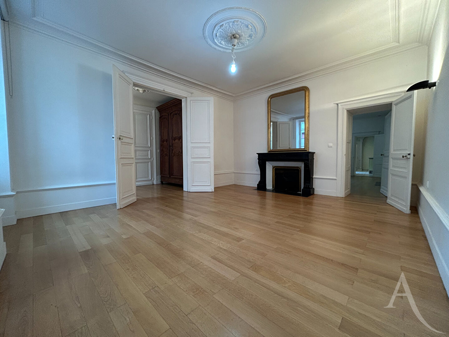 Appartement BOURGES (18000) 4 pi&egrave;ces 84.13 m&sup2;