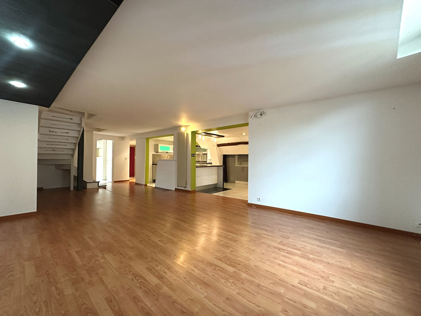 Appartement BOURGES (18000) 5 pièces 121.70 m²