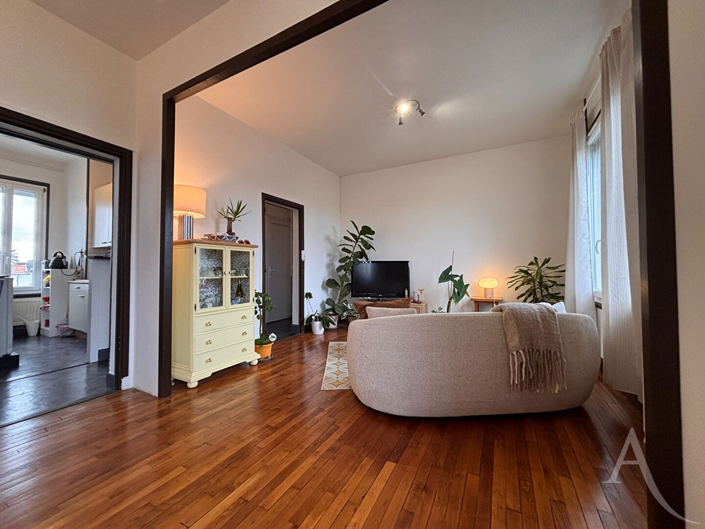 Appartement BOURGES (18000) 2 pi&egrave;ces 53.47 m&sup2;