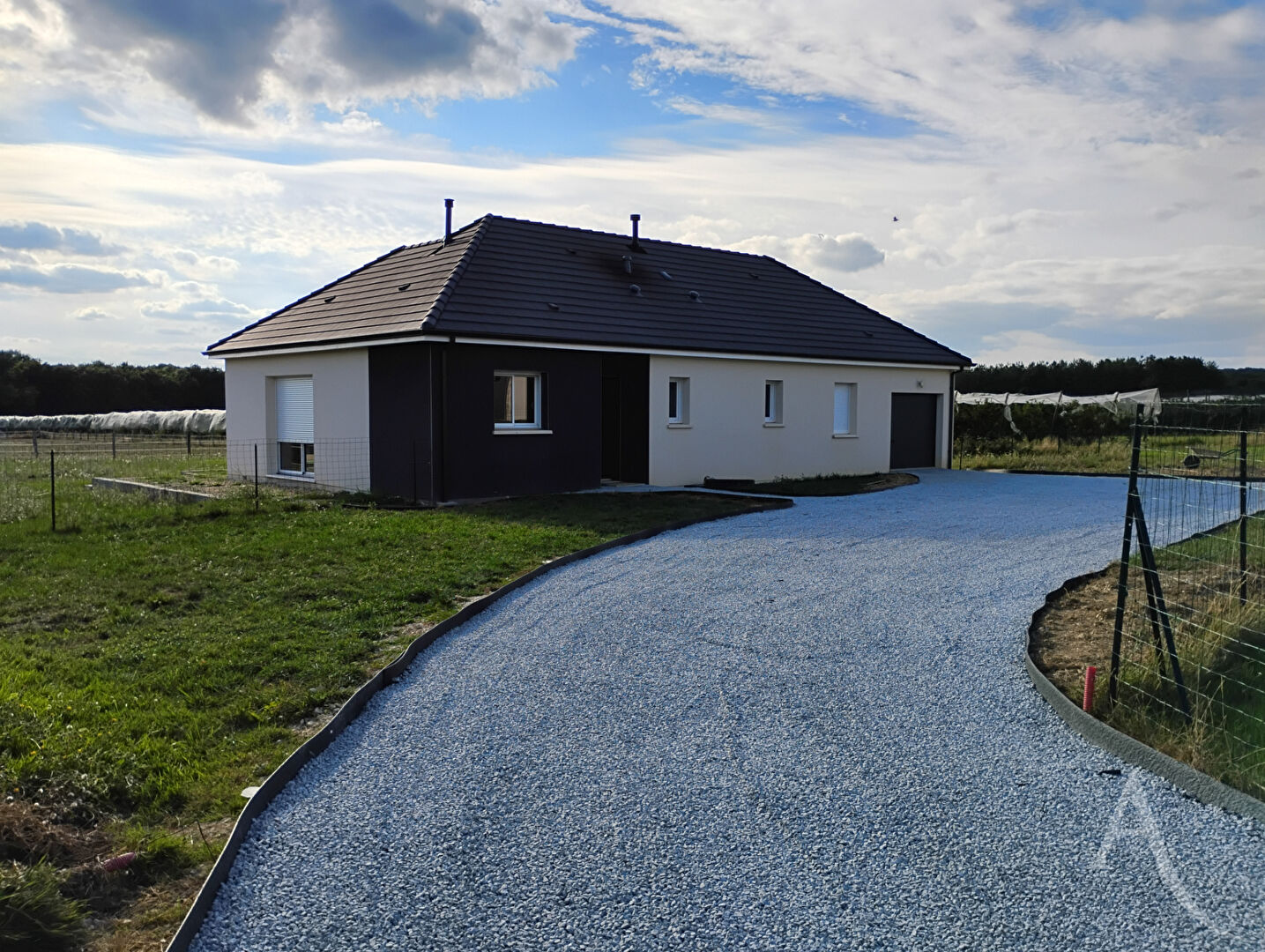 Maison VASSELAY (18110) 4 pièces 92.89 m²