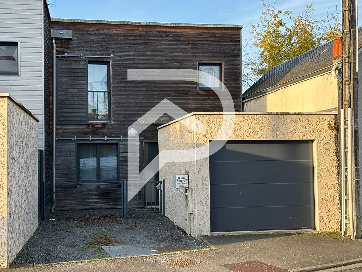 Maison BOURGES (18000) 4 pièces 100.00 m²