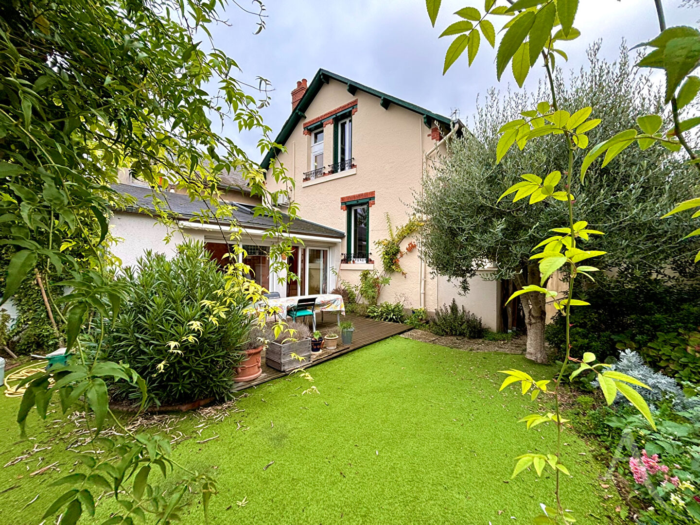 Maison BOURGES (18000) 6 pièces 135.90 m²