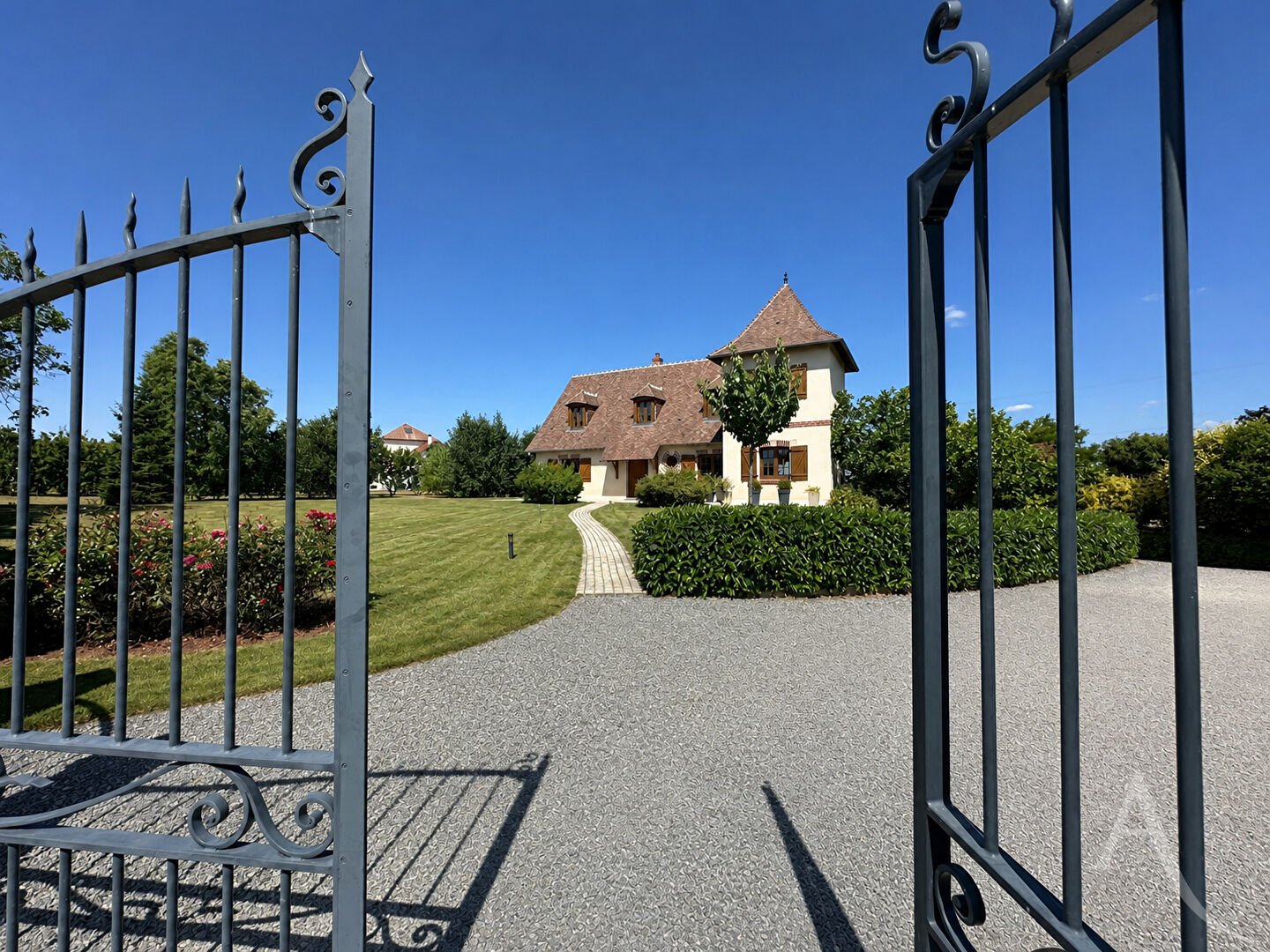 Maison TROUY (18570) 7 pi&egrave;ces 170.00 m&sup2;