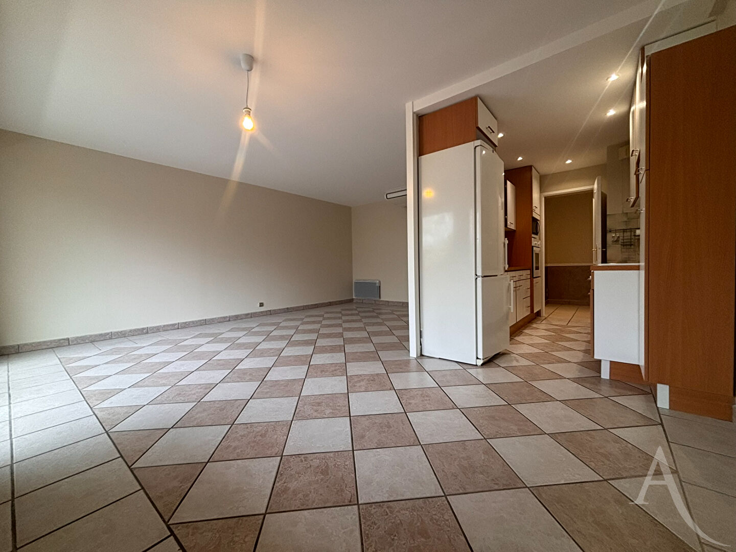 Appartement BOURGES (18000) 3 pi&egrave;ces 82.00 m&sup2;