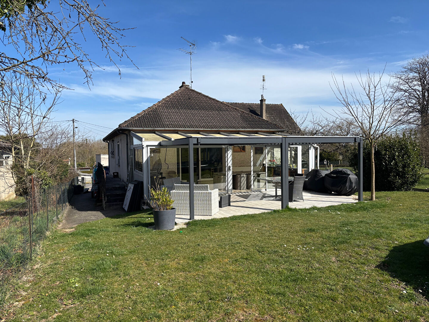 Maison COSNE COURS SUR LOIRE (58200) 7 pièces 165.00 m²