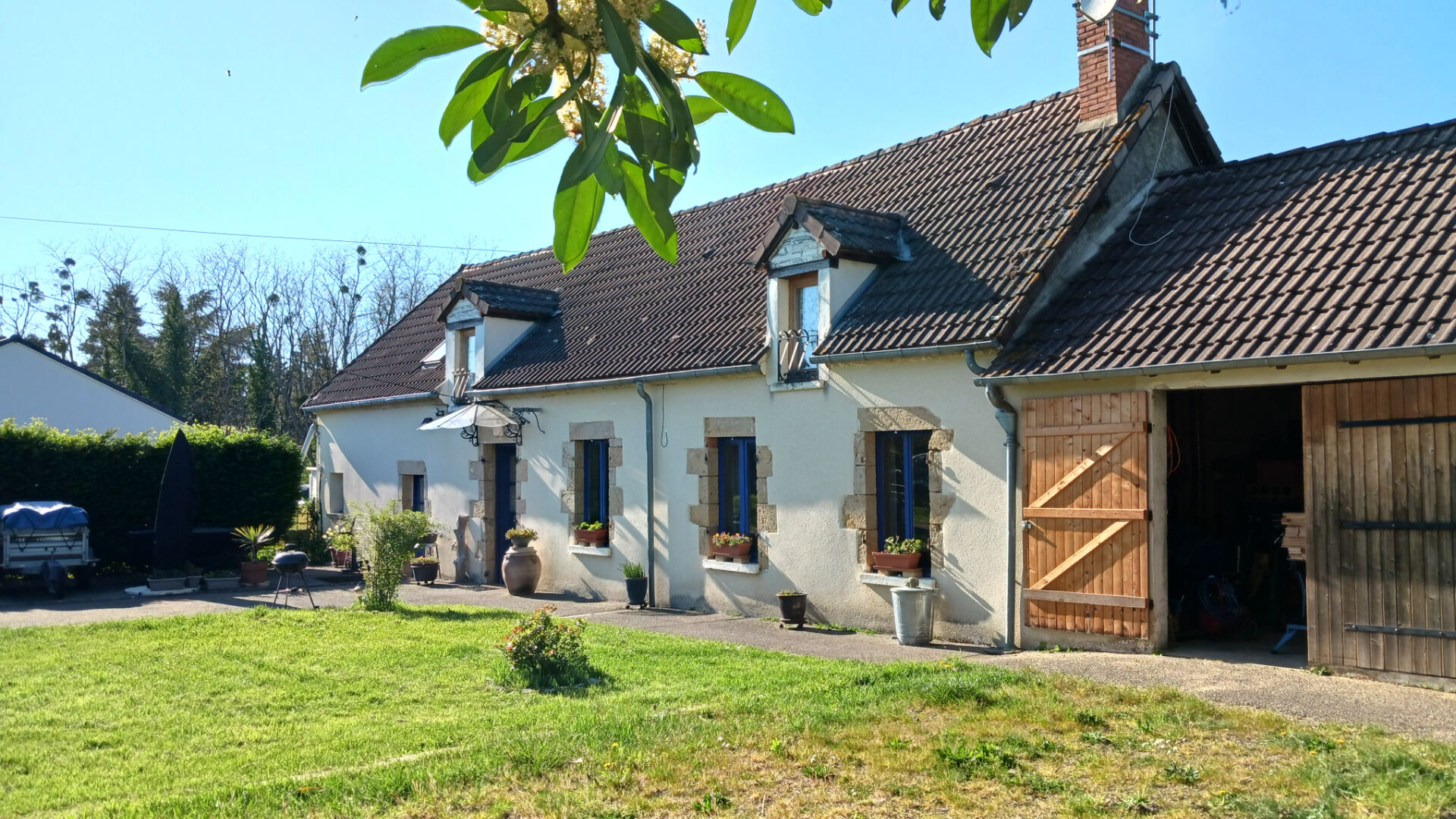 Longère MENETOU COUTURE (18320) 5 pièces 123.00 m²