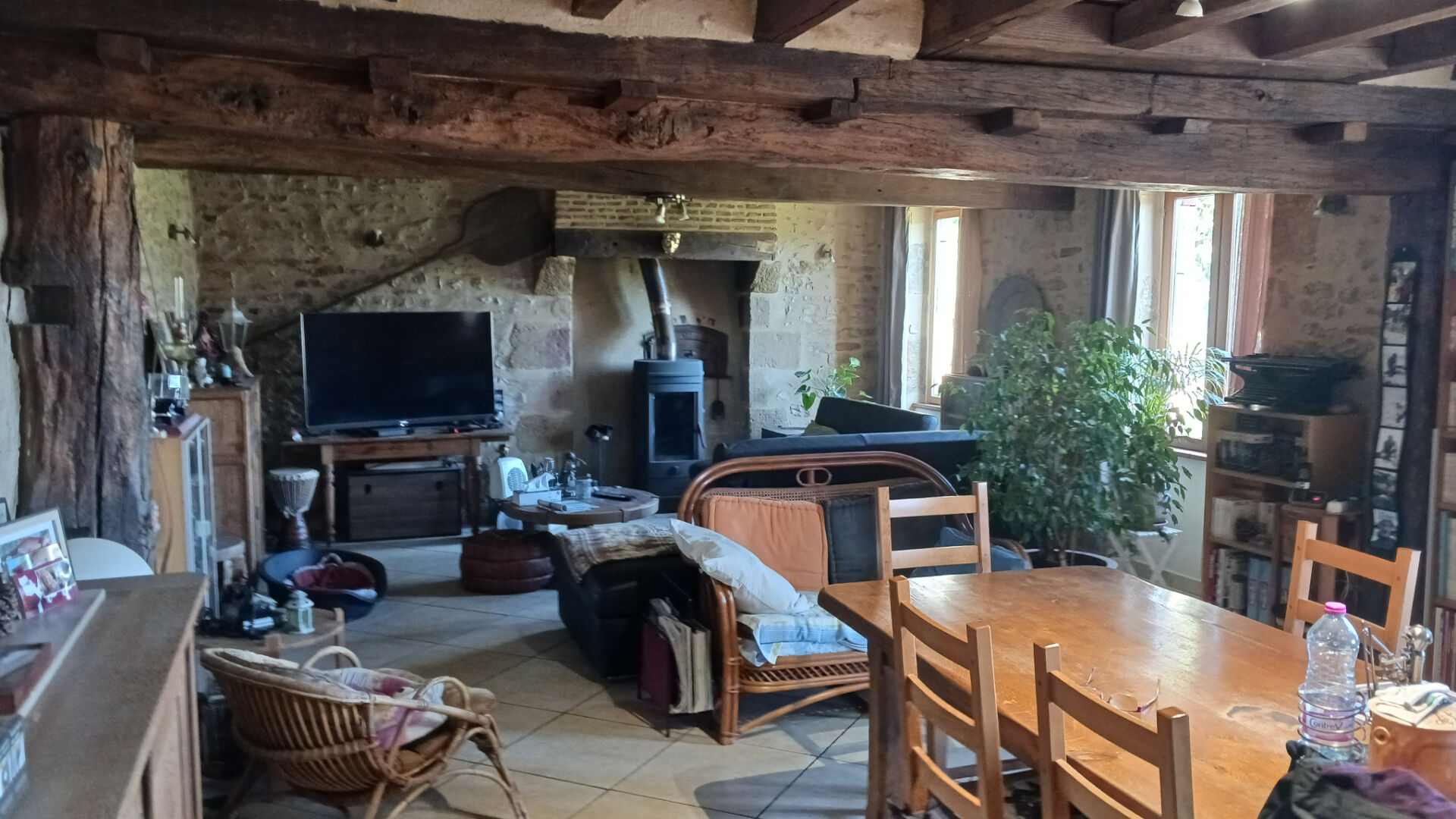 Long&egrave;re MENETOU COUTURE (18320) 5 pi&egrave;ces 123.00 m&sup2;