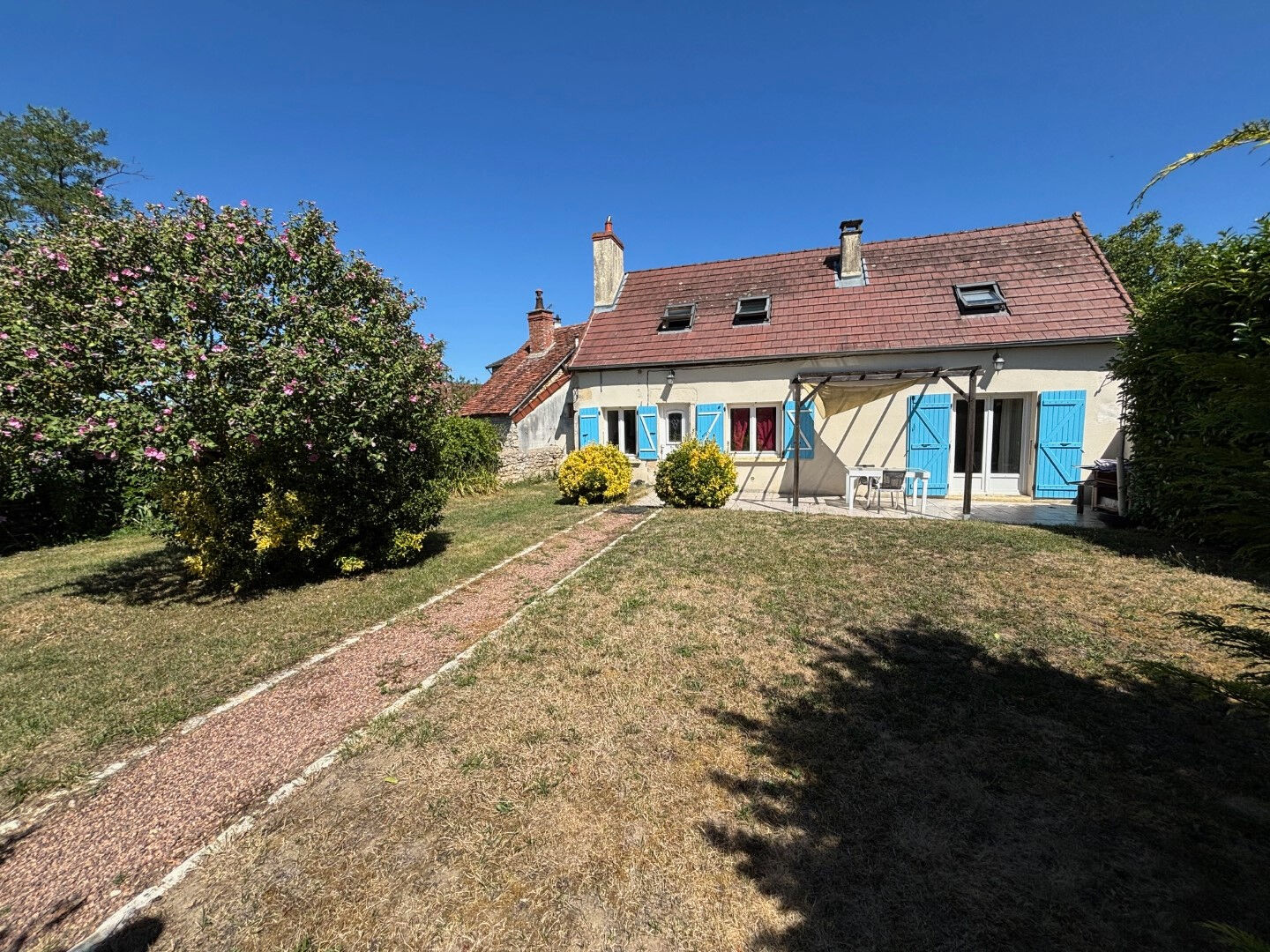 Fermette SAINT ELOI (58000) 4 pièces 65.00 m²