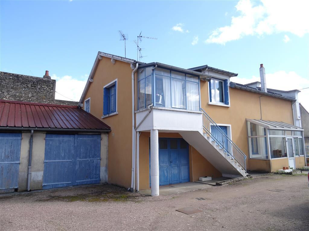Immeuble NEVERS (58000) 200.00 m²