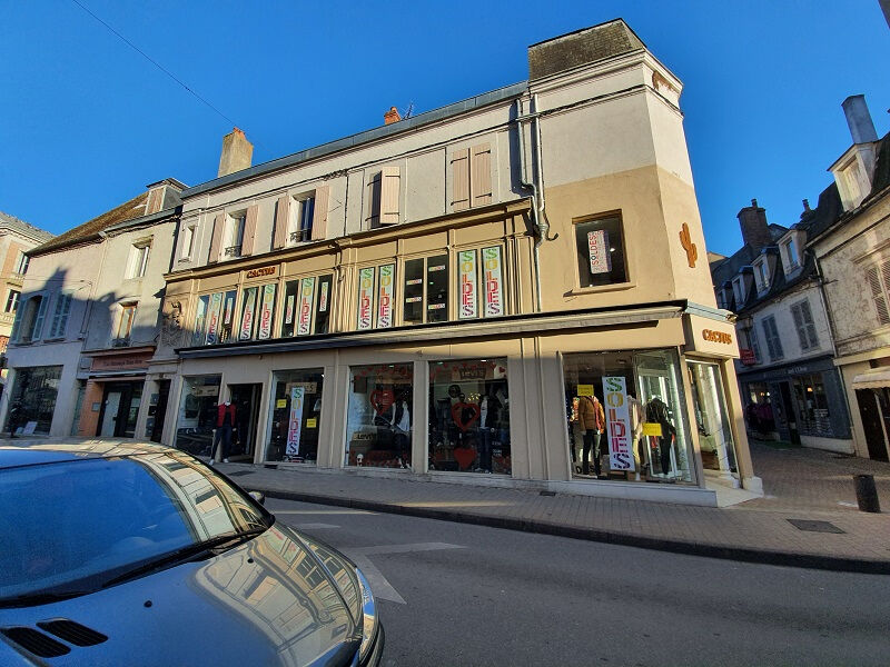 Immeuble COSNE COURS SUR LOIRE (58200) 14 pièces 490.00 m²