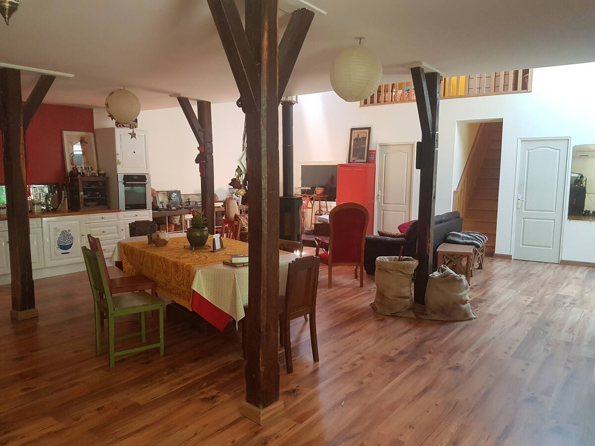 Appartement NEVERS (58000) 5 pièces 180.00 m²