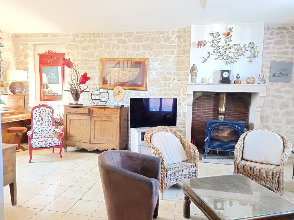 Maison NEVERS (58000) 7 pièces 144.00 m²
