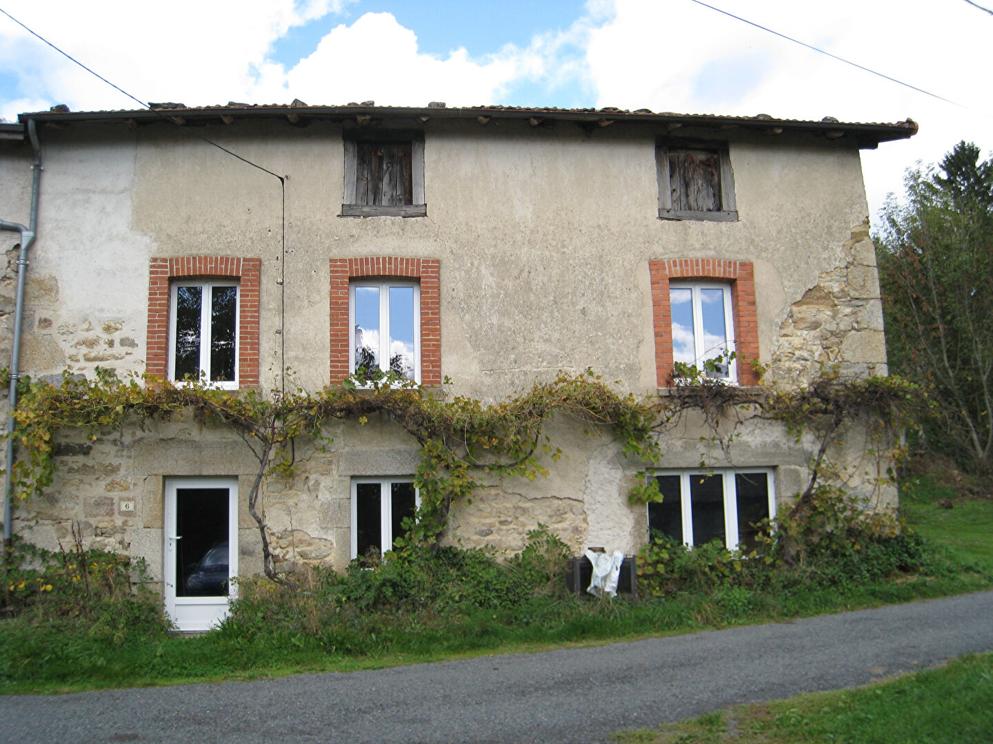 Maison OLMET (63880) 5 pièces 90.00 m²