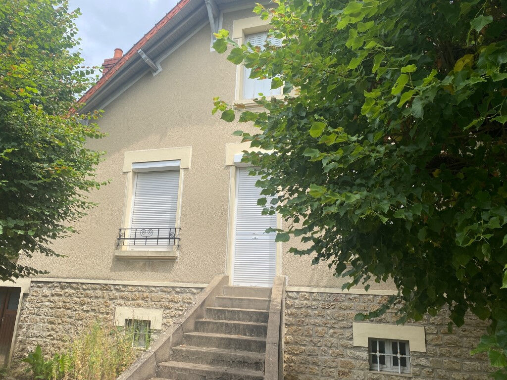 Maison FOURCHAMBAULT (58600) 7 pi&egrave;ces 120.00 m&sup2;