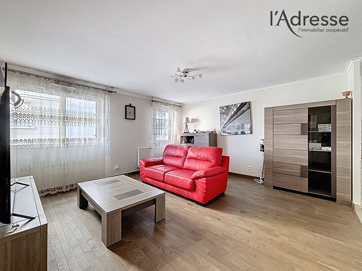 Appartement SURESNES (92150) 2 pièces 47.00 m²