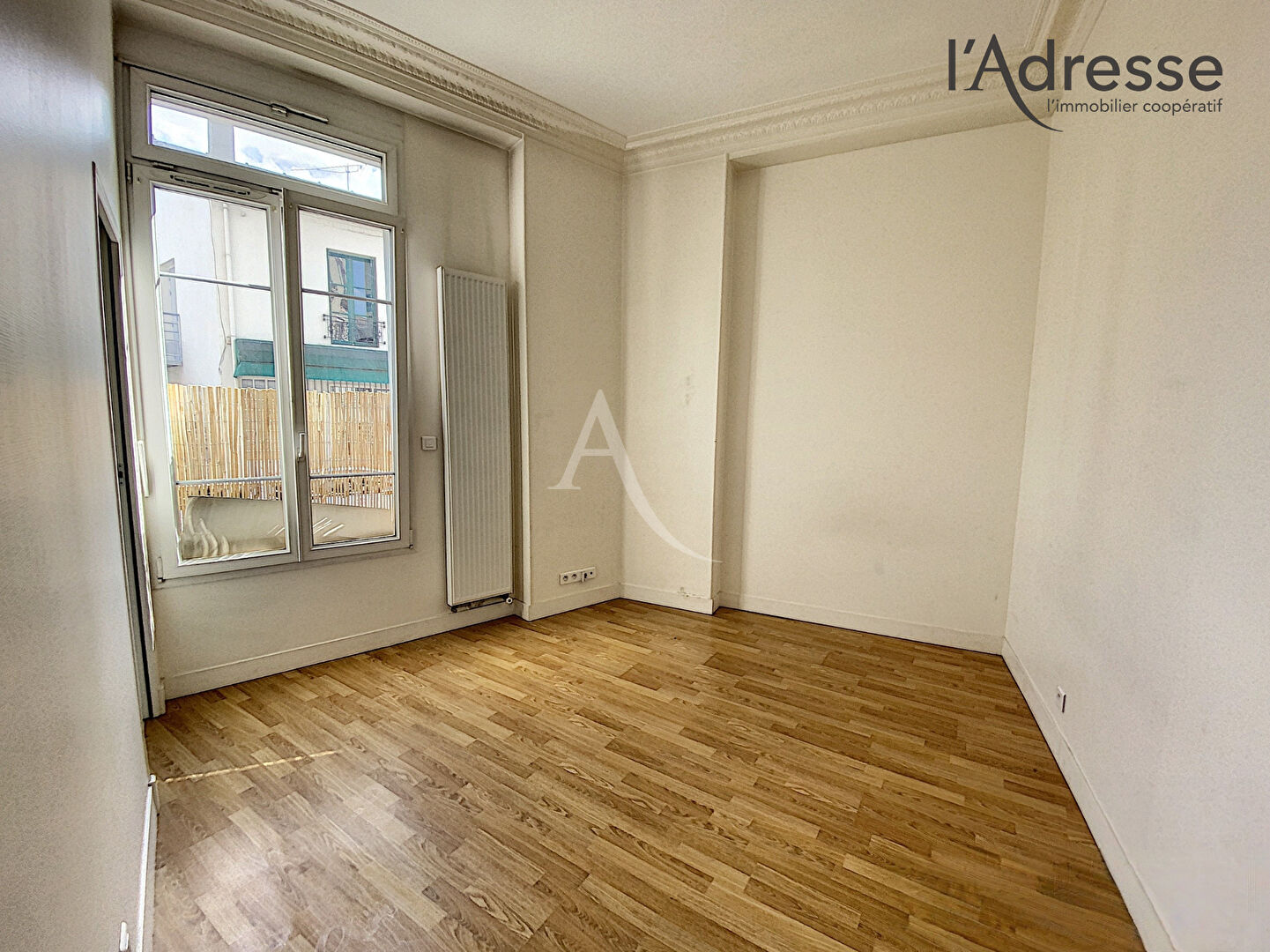 Appartement SURESNES (92150) 2 pi&egrave;ces 26.50 m&sup2;