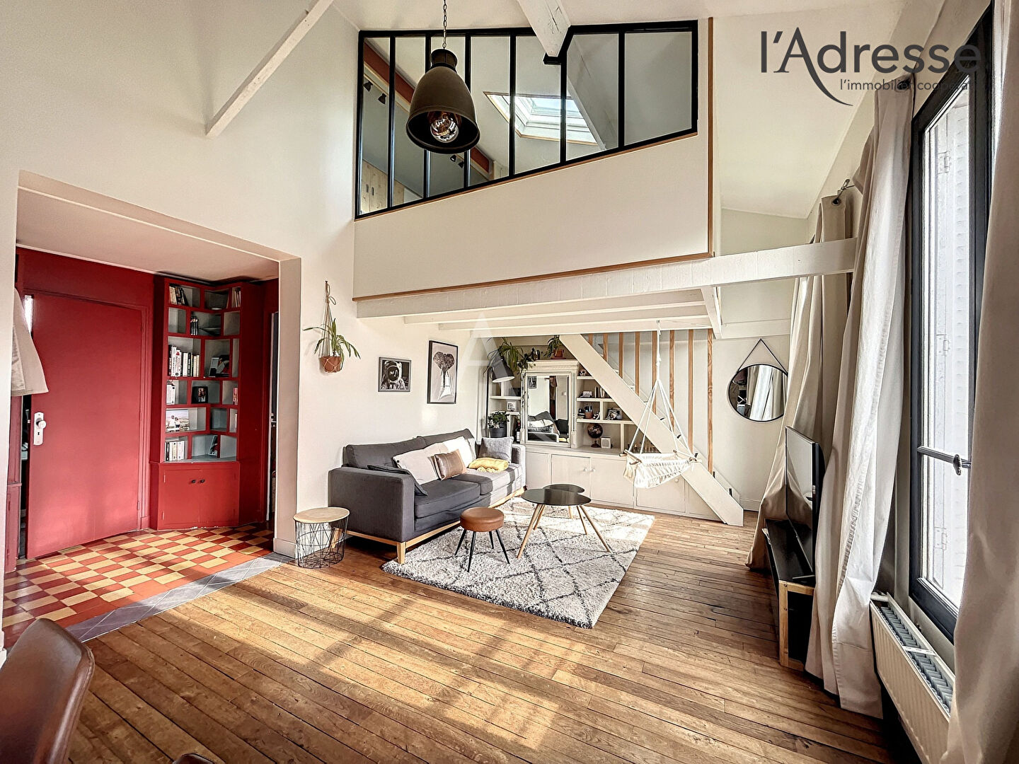 Appartement SURESNES (92150) 3 pièces 64.00 m²