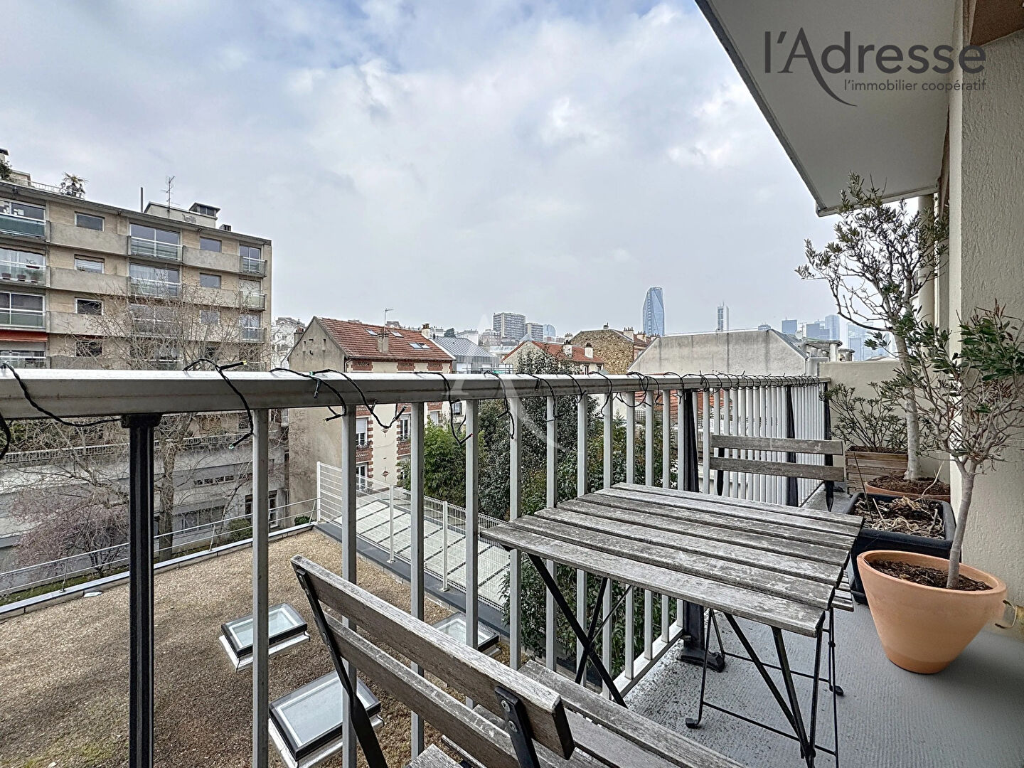 Appartement SURESNES (92150) 3 pièces 70.18 m²