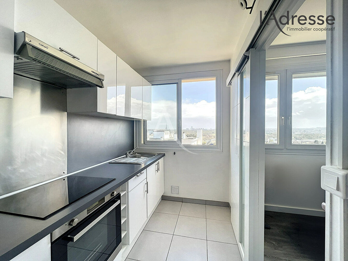Appartement SURESNES (92150) 2 pièces 36.00 m²