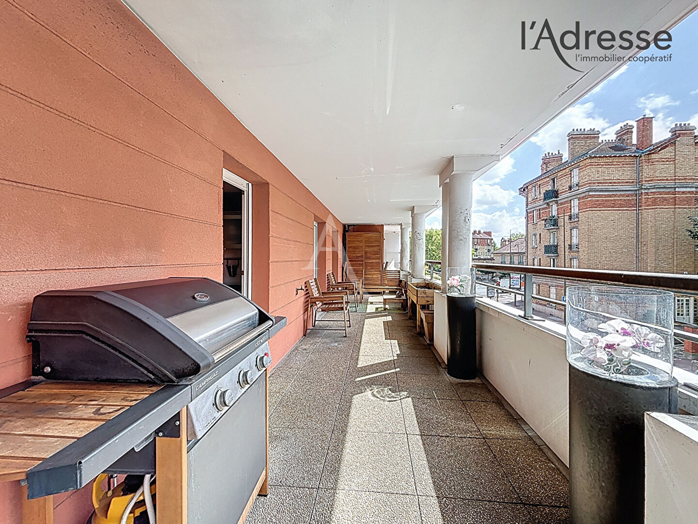 Appartement SURESNES (92150) 3 pièces 67.00 m²