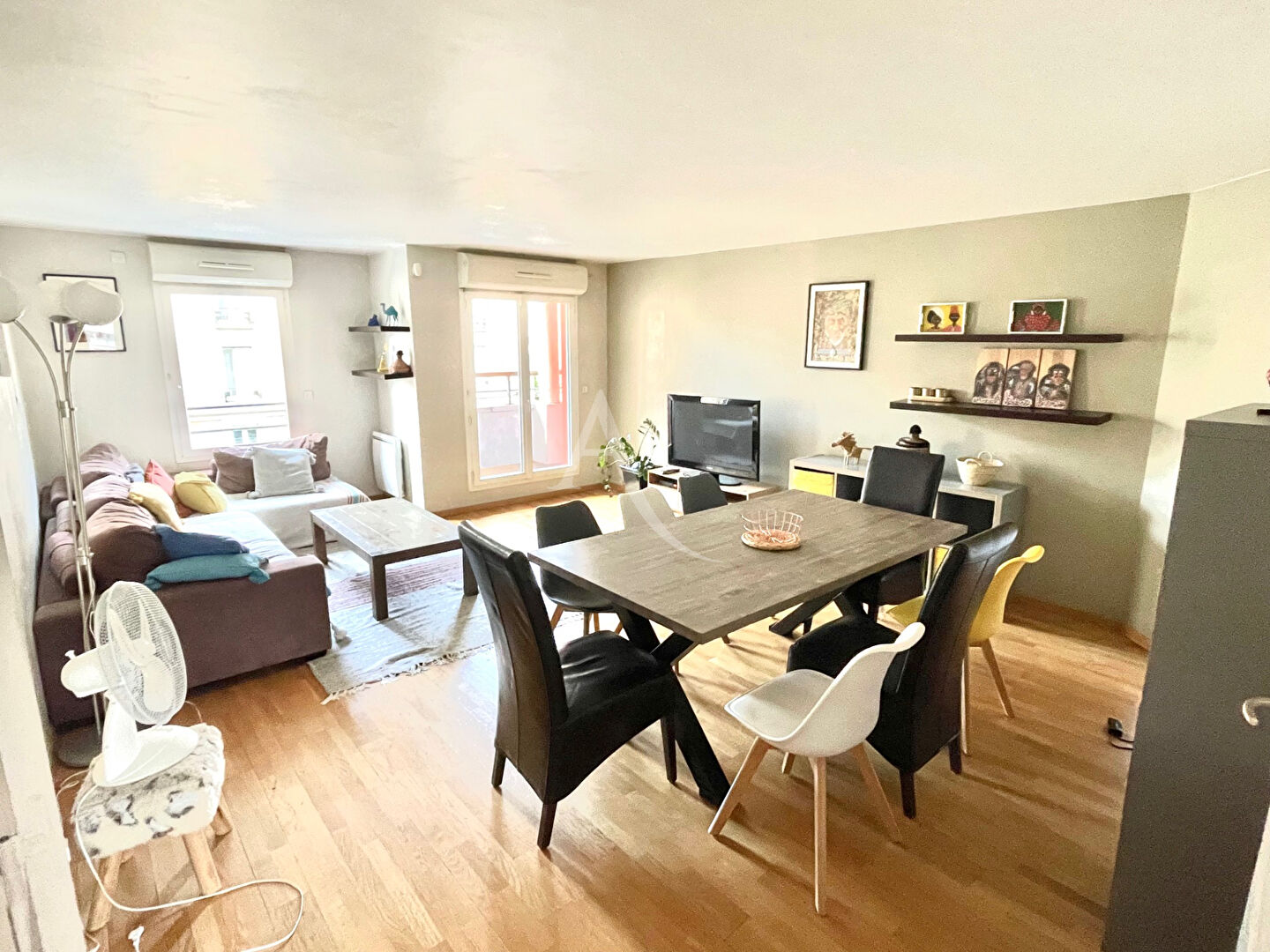 Appartement SURESNES (92150) 5 pièces 108.00 m²