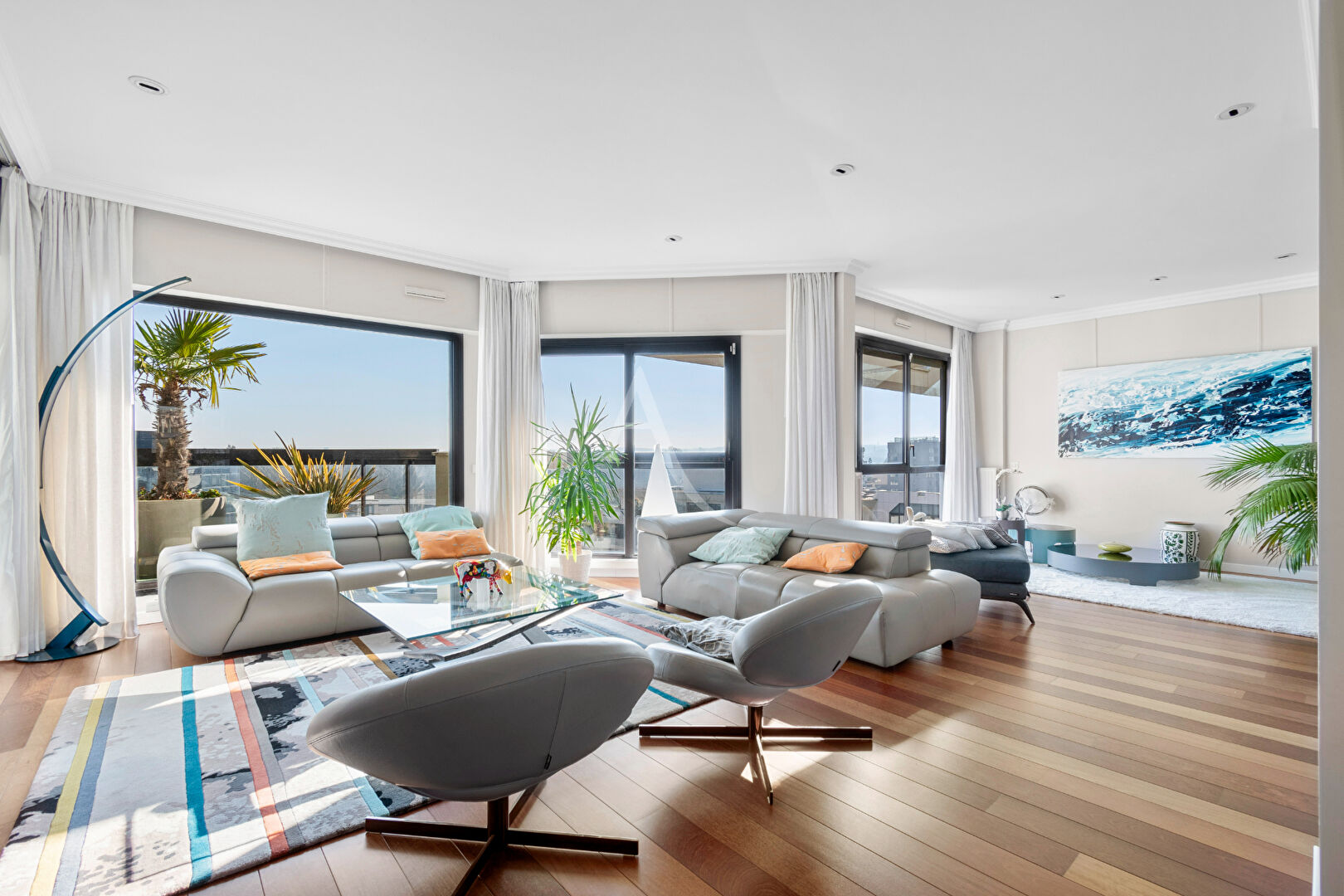 Appartement SURESNES (92150) 7 pièces 240.00 m²