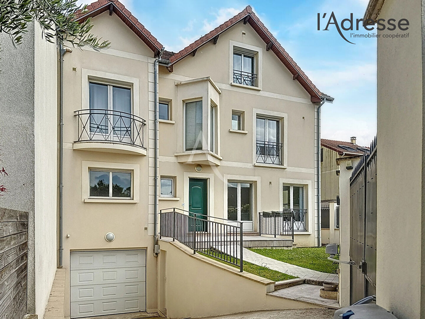Maison NANTERRE (92000) 5 pièces 158.00 m²