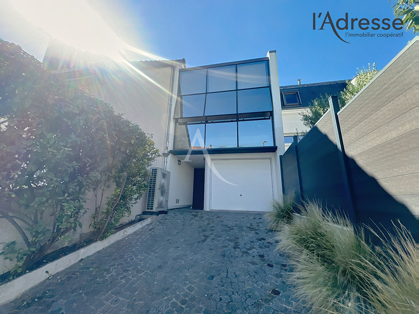 Maison SURESNES (92150) 5 pièces 160.00 m²