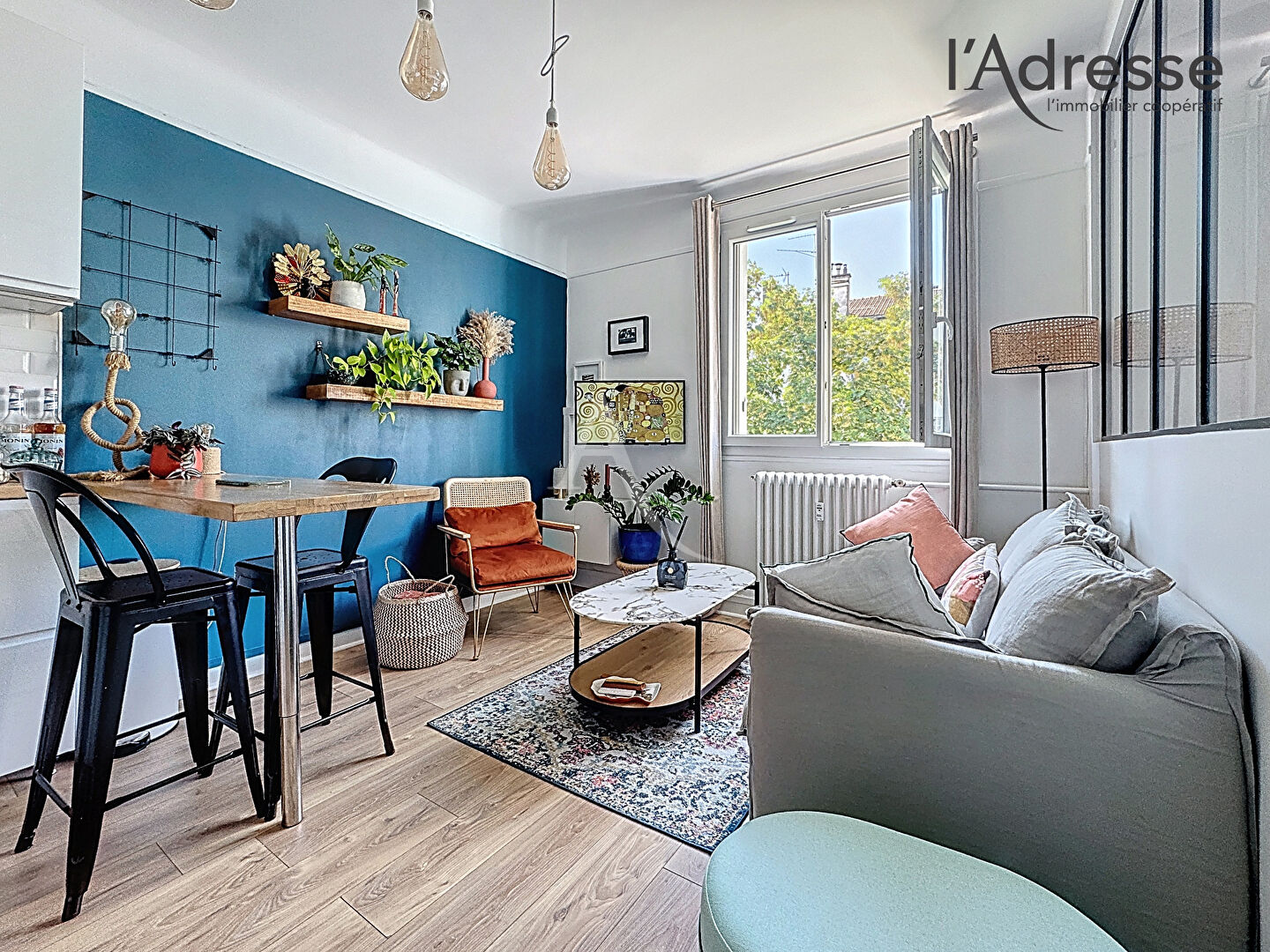 Appartement SURESNES (92150) 2 pièces 30.00 m²