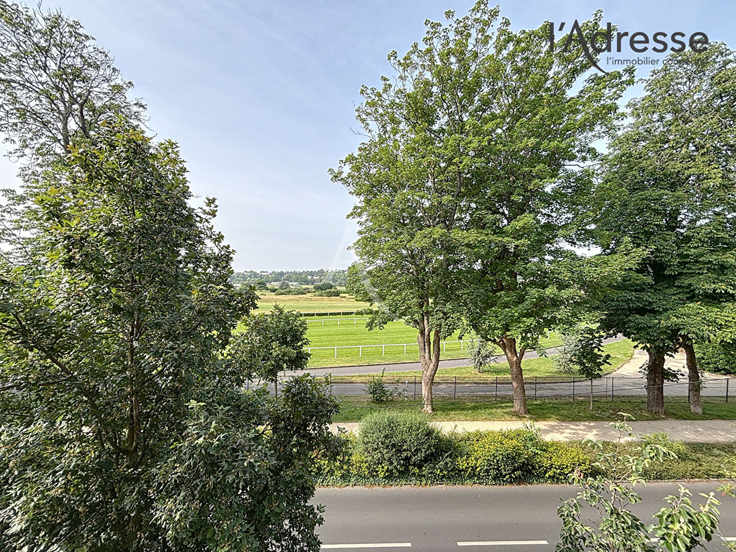 Appartement SURESNES (92150) 3 pièces 78.00 m²
