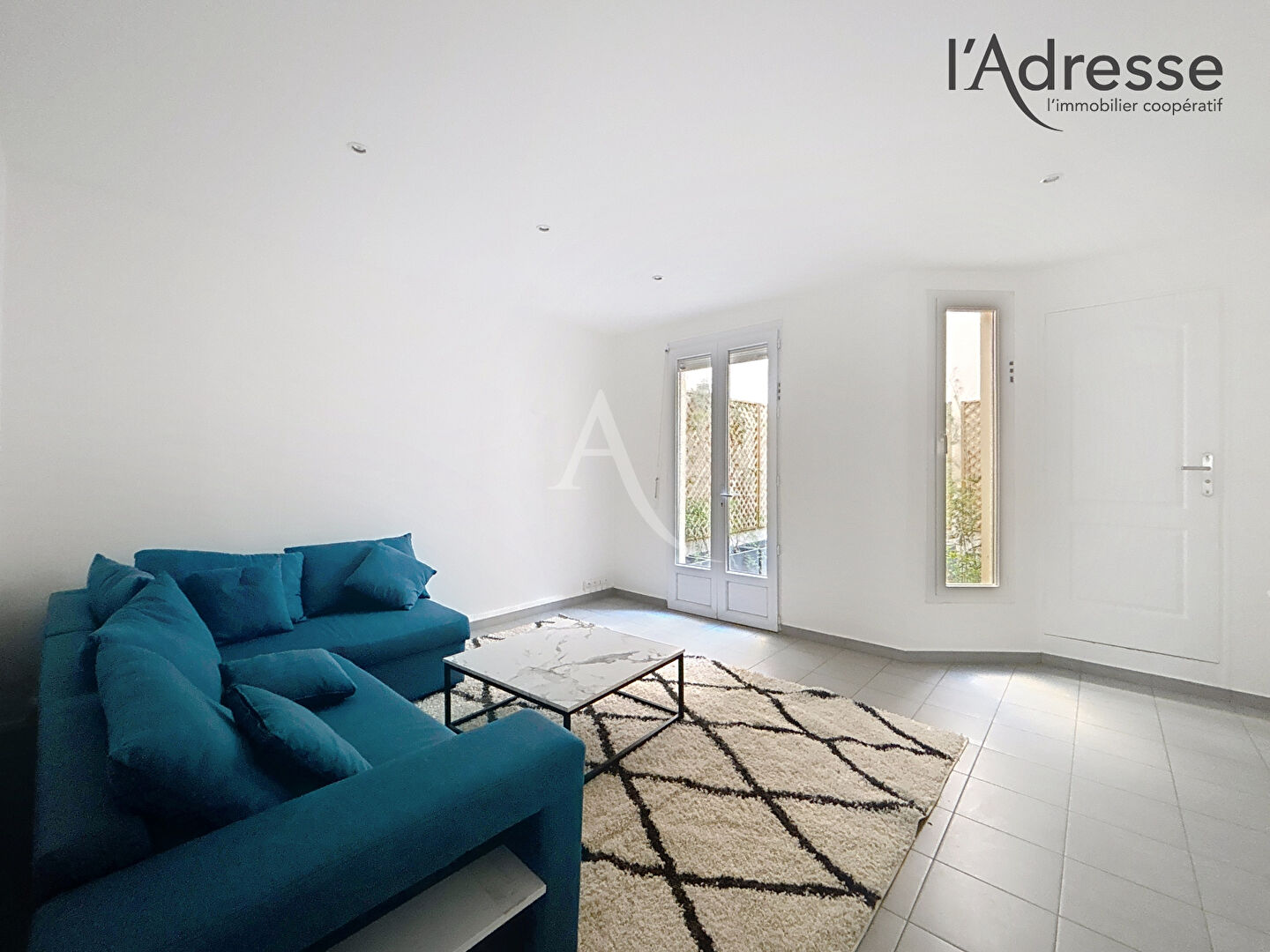 Appartement SURESNES (92150) 3 pièces 54.00 m²