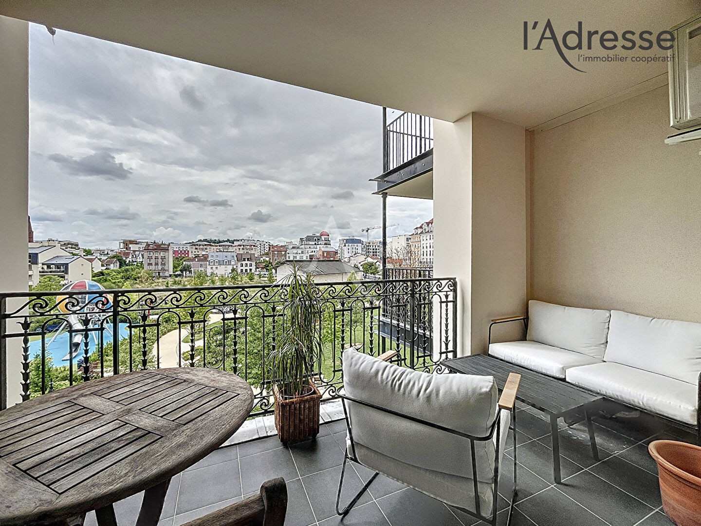 Appartement PUTEAUX (92800) 4 pièces 93.00 m²