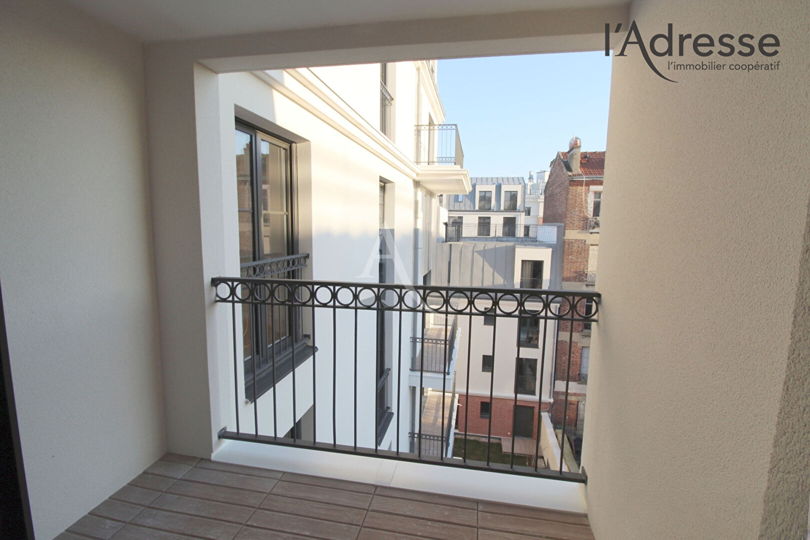 Appartement PUTEAUX (92800) 2 pièces 49.00 m²