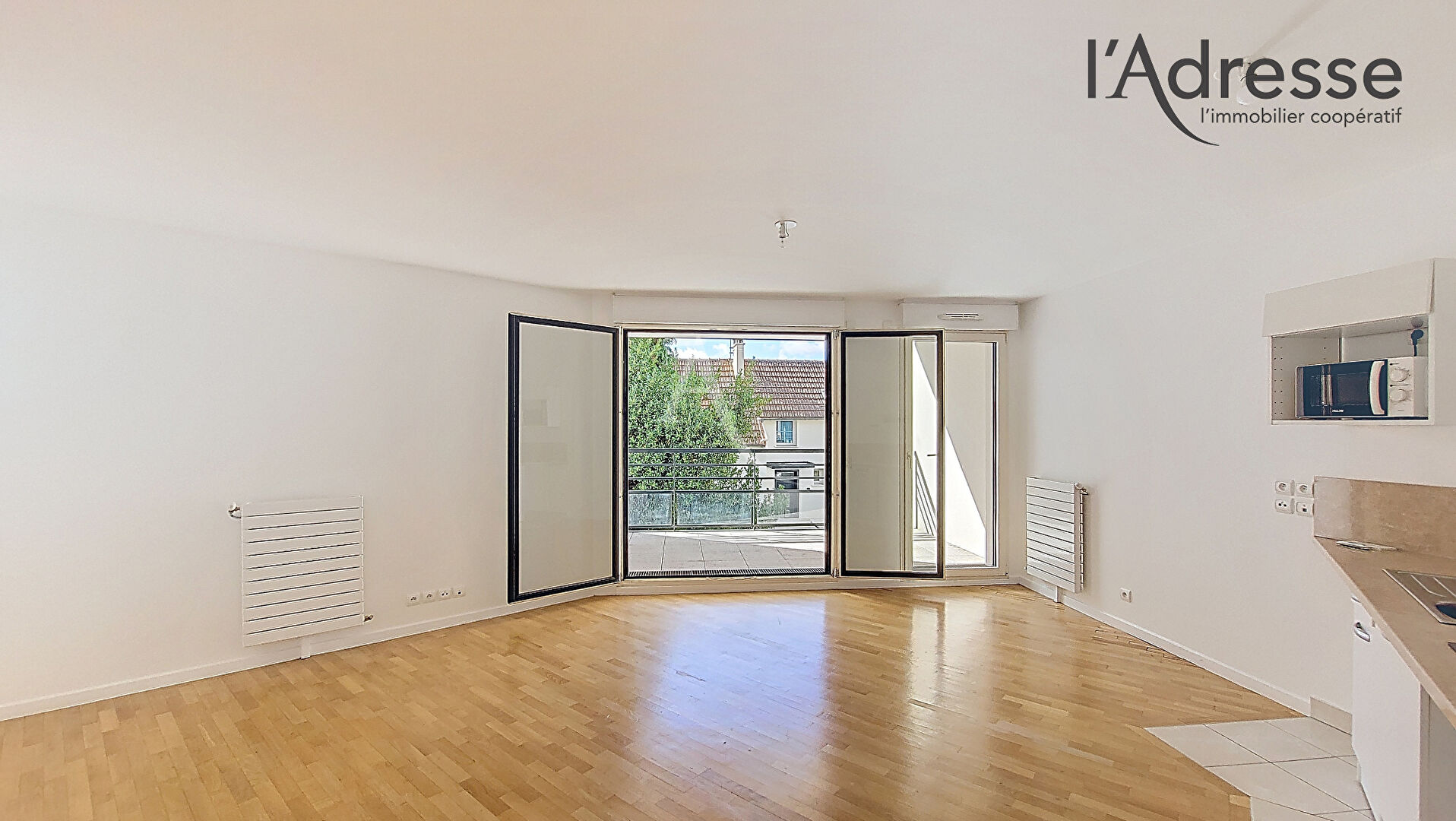 Appartement SURESNES (92150) 2 pièces 46.00 m²