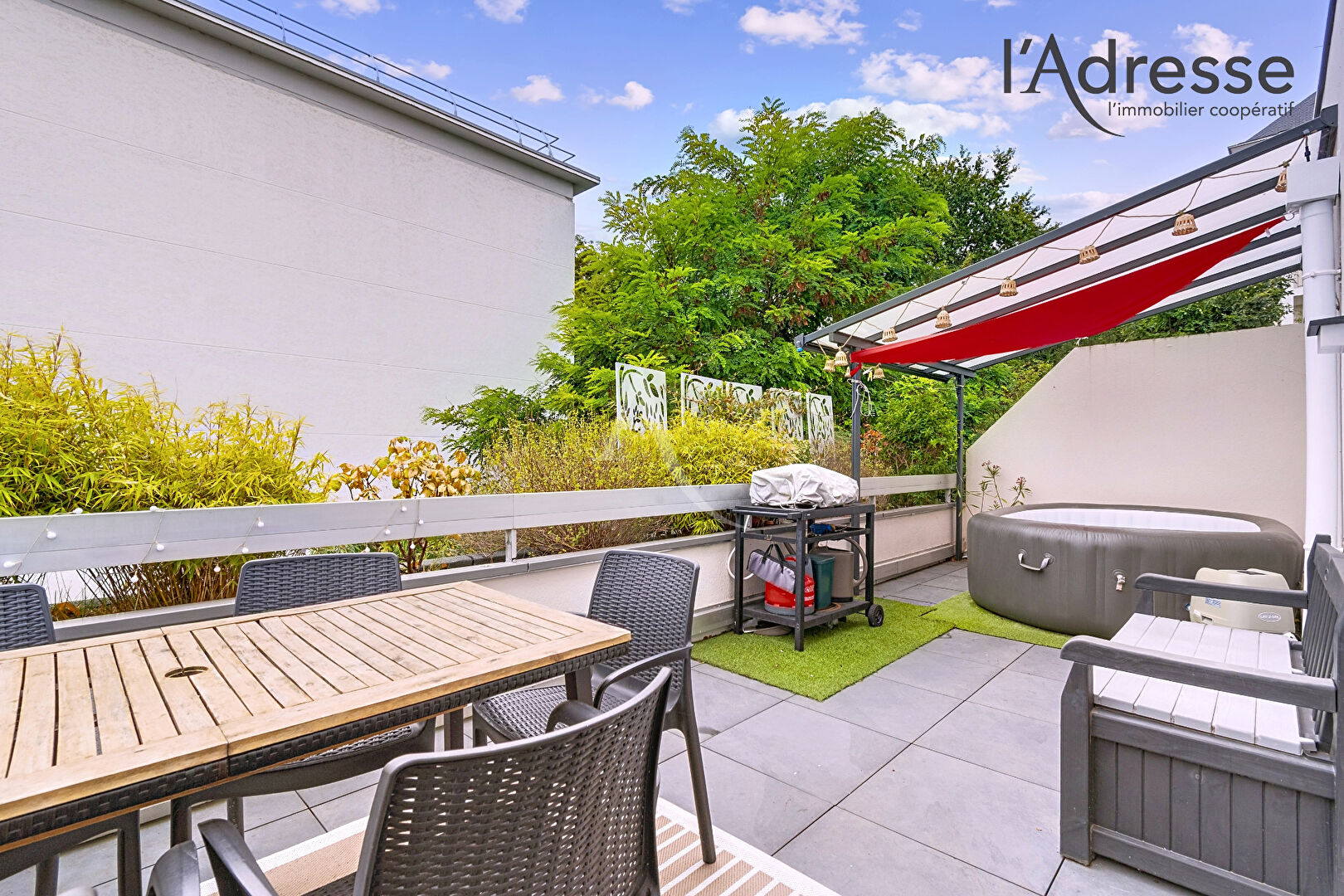 Appartement SURESNES (92150) 5 pièces 103.00 m²
