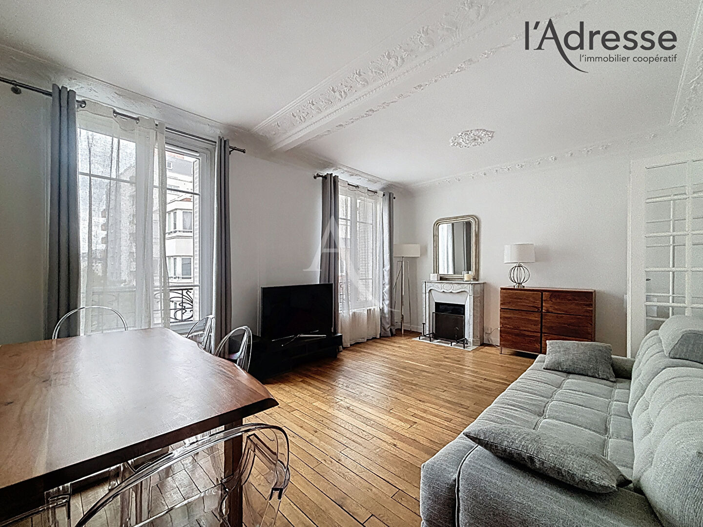 Appartement SURESNES (92150) 4 pièces 75.00 m²