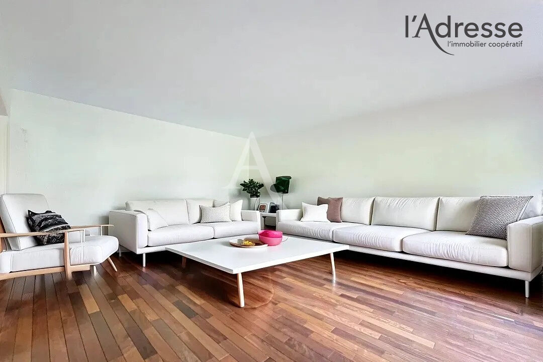 Appartement SURESNES (92150) 4 pièces 108.38 m²