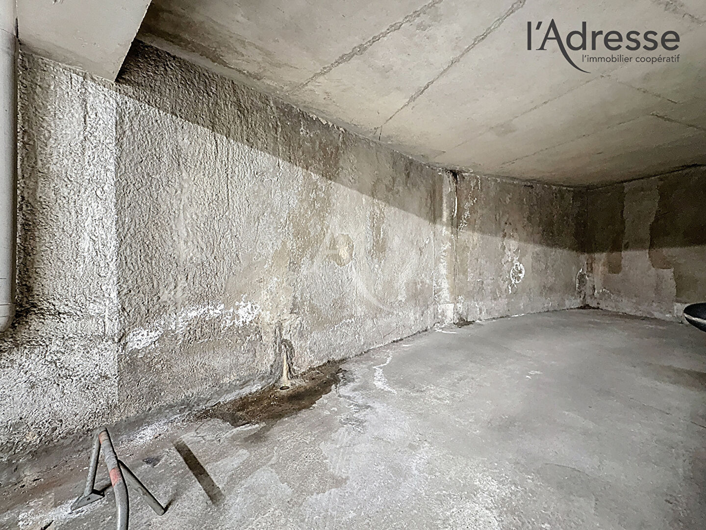 Parking / box PUTEAUX (92800)