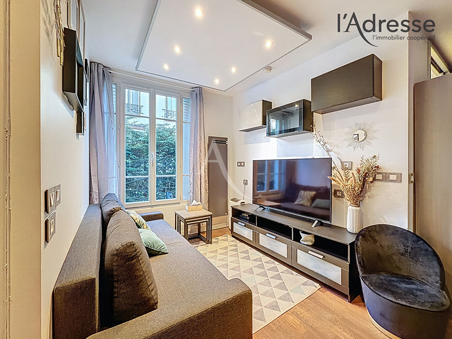 Appartement SURESNES (92150) 2 pièces 28.85 m²