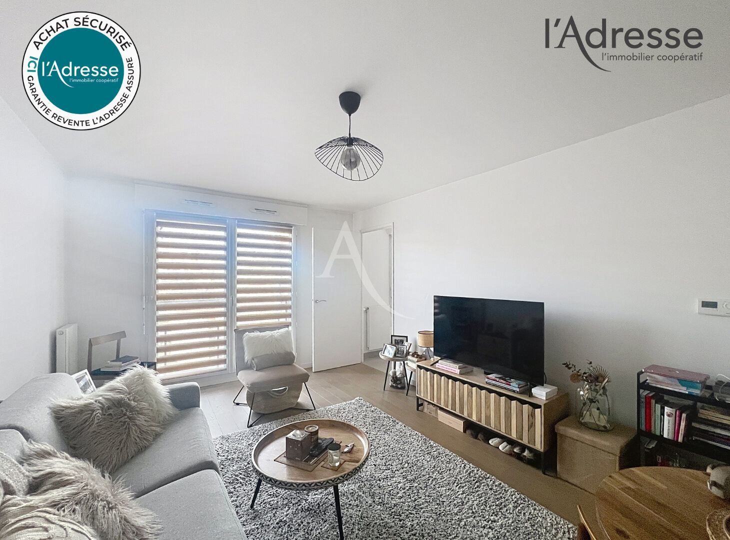 Appartement SURESNES (92150) 1 pi&egrave;ce 32.35 m&sup2;