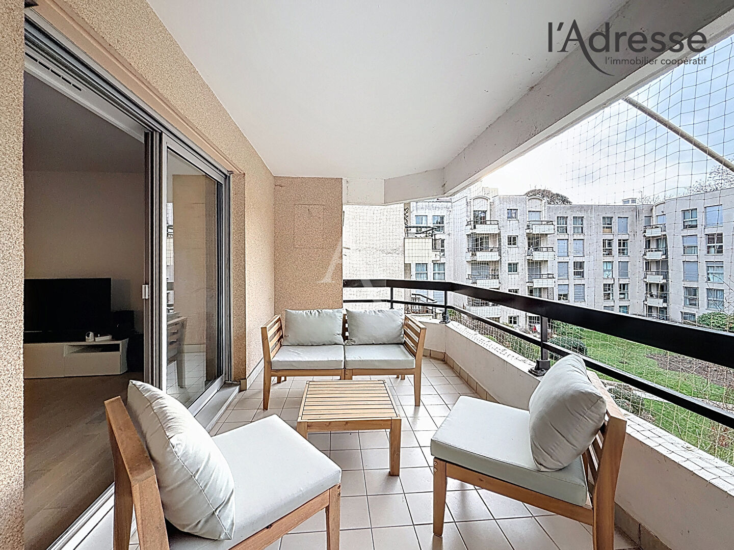 Appartement SURESNES (92150) 3 pi&egrave;ces 81.00 m&sup2;