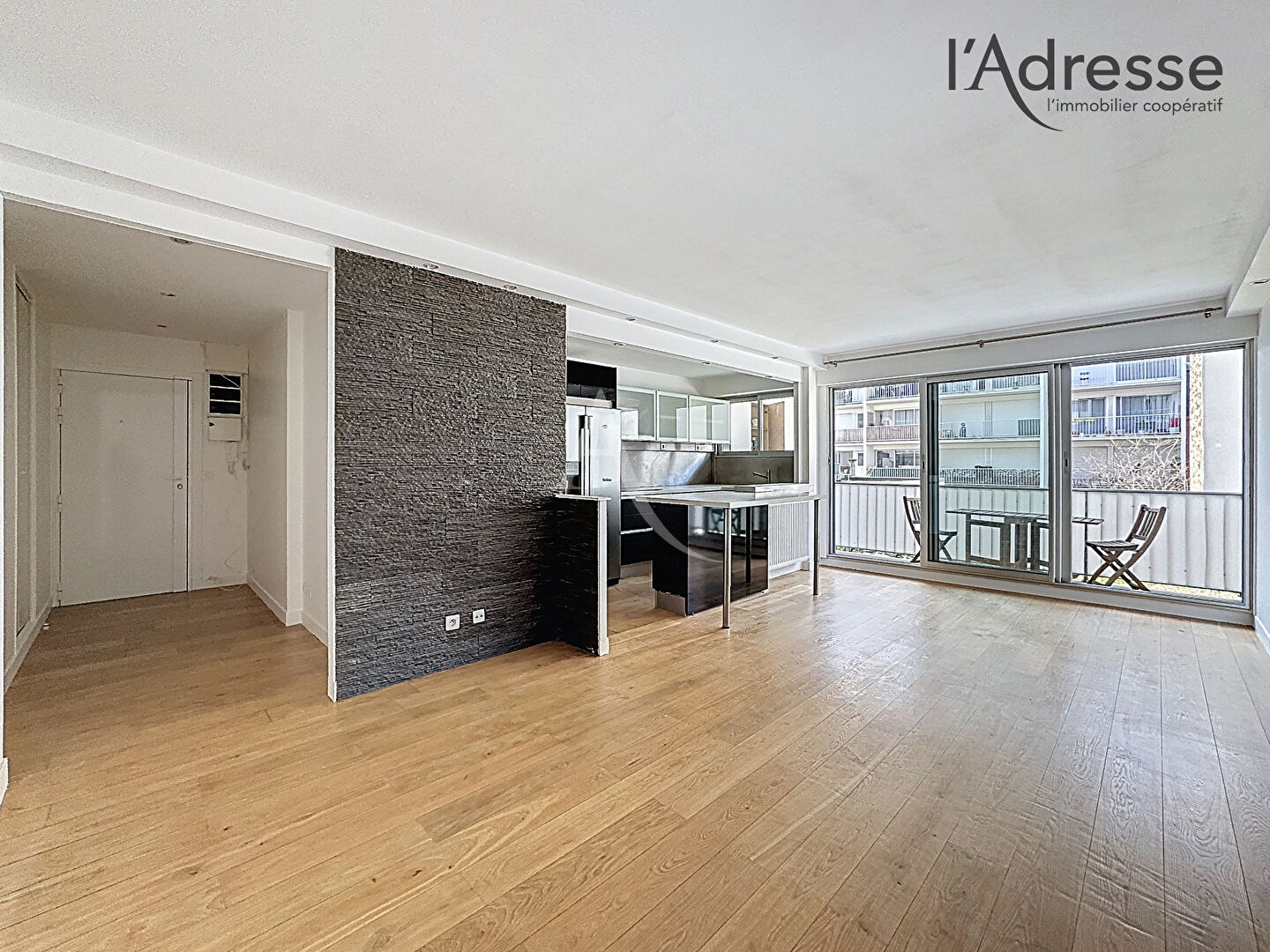 Appartement PUTEAUX (92800) 3 pi&egrave;ces 64.00 m&sup2;