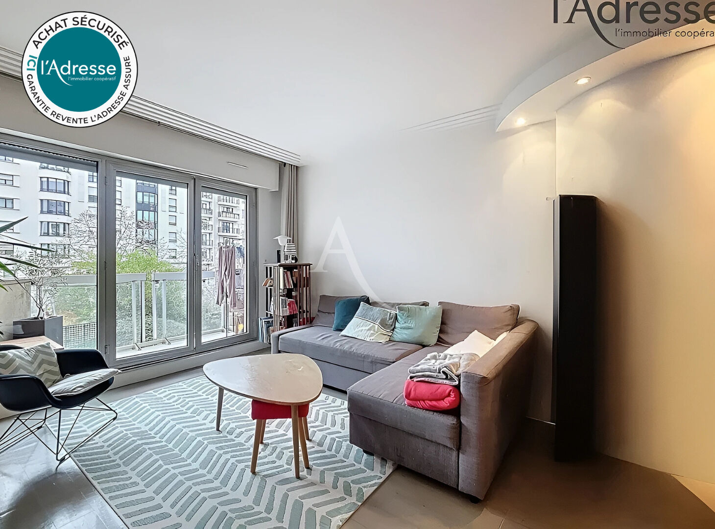 Appartement SURESNES (92150) 3 pi&egrave;ces 67.00 m&sup2;