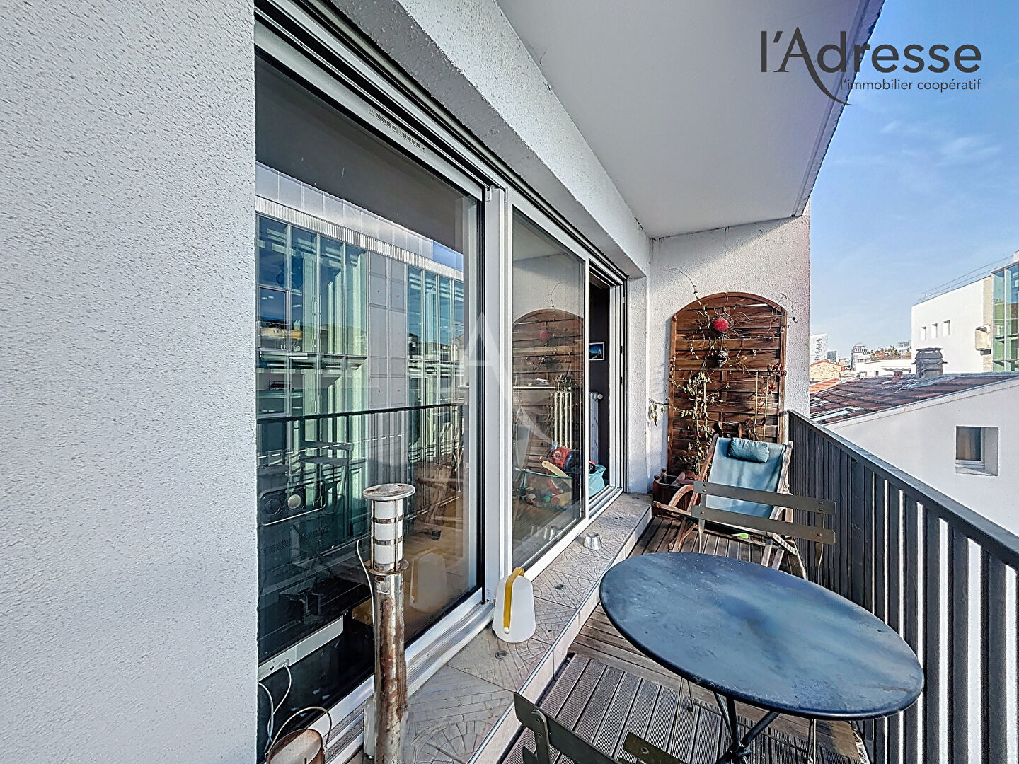 Appartement SURESNES (92150) 3 pi&egrave;ces 54.00 m&sup2;