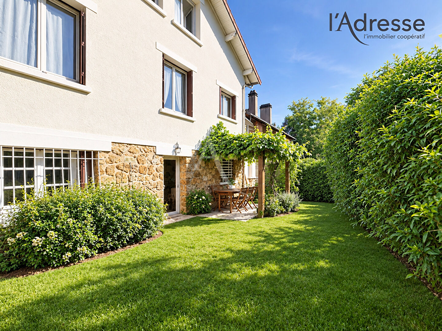 Maison SURESNES (92150) 6 pi&egrave;ces 150.00 m&sup2;