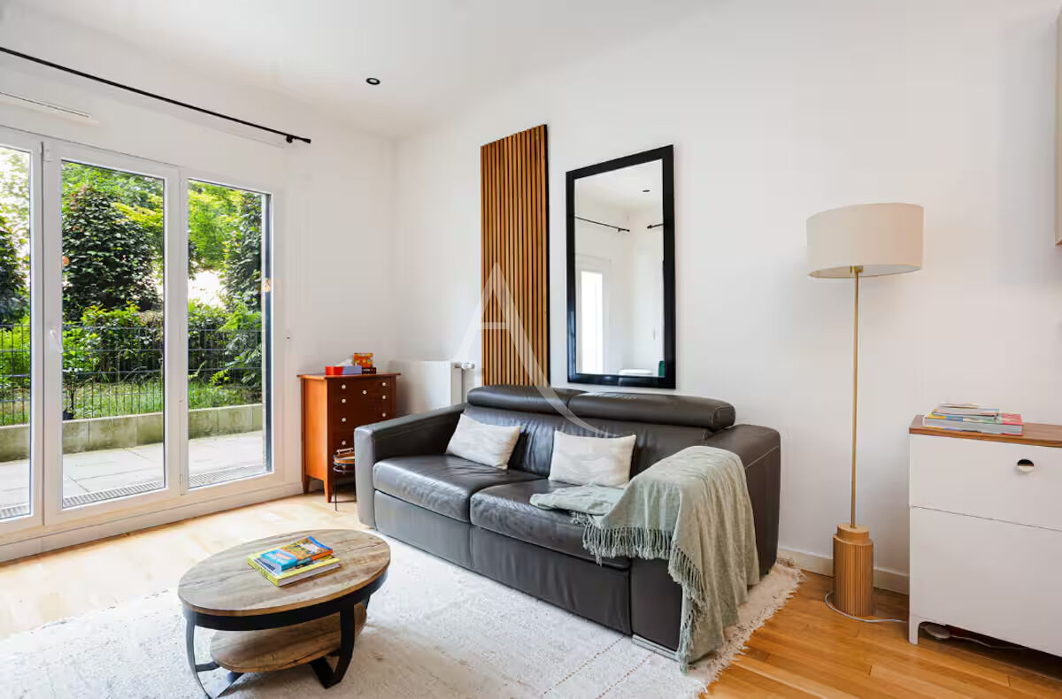Appartement SURESNES (92150) 4 pi&egrave;ces 76.04 m&sup2;