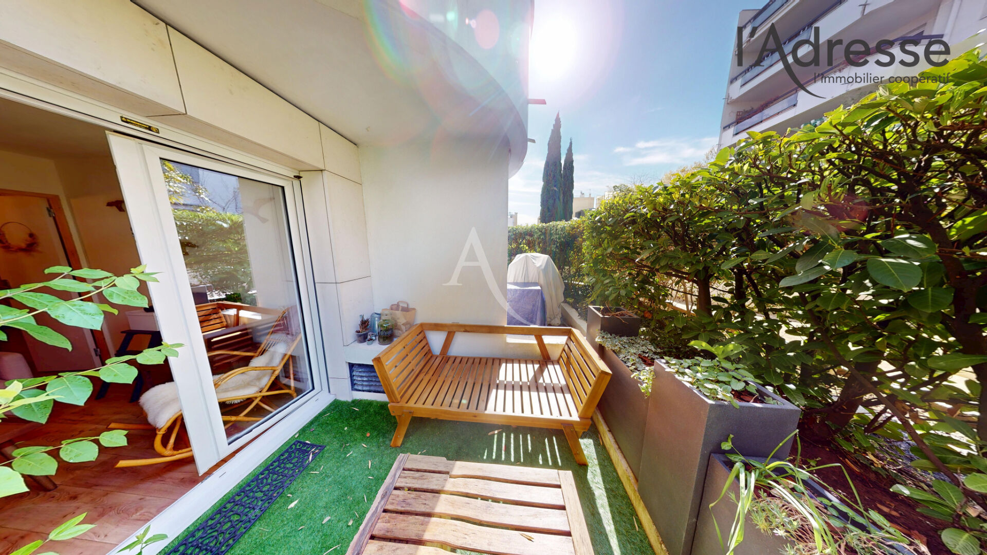 Appartement SURESNES (92150) 2 pi&egrave;ces 35.00 m&sup2;